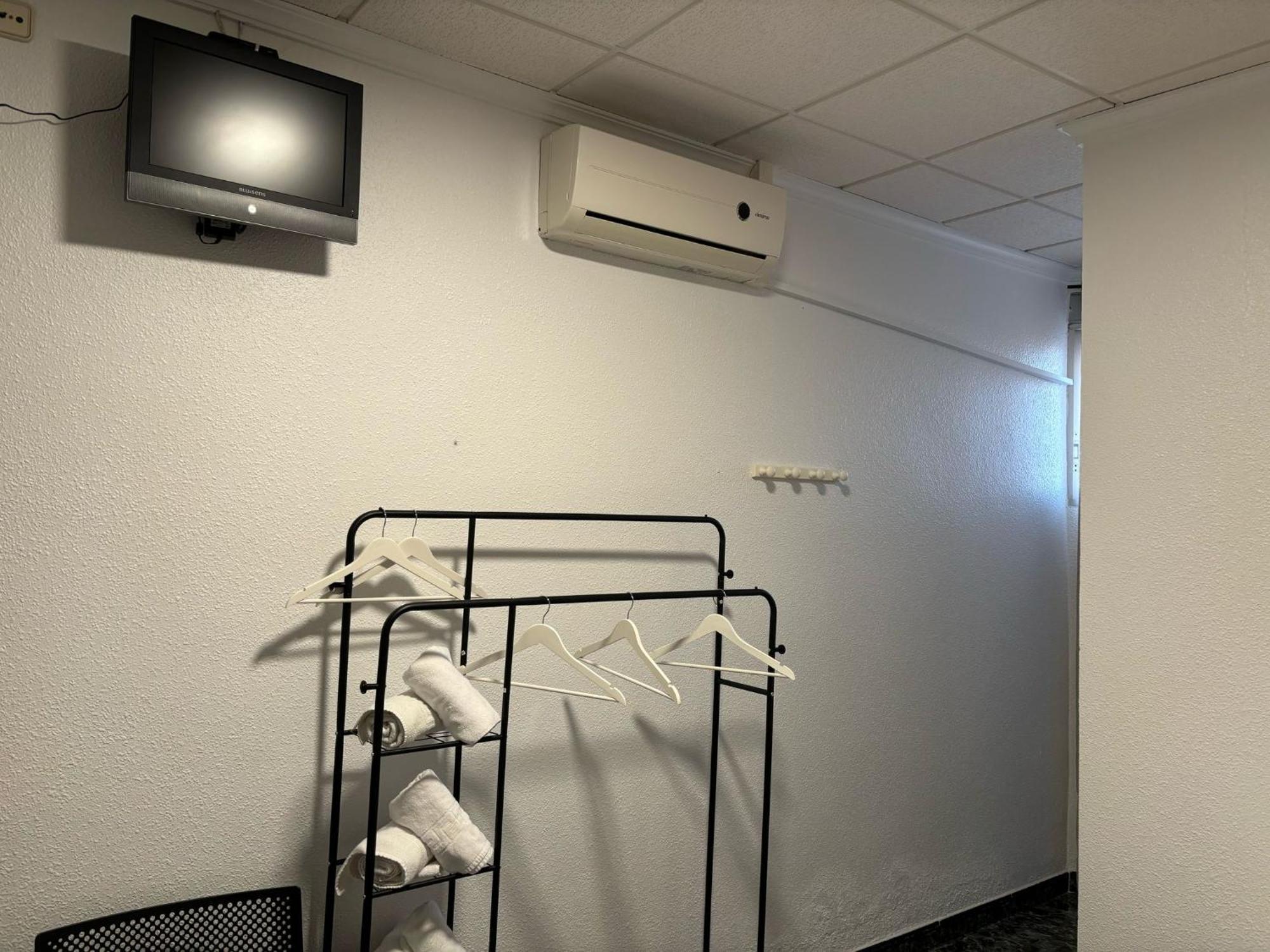 Hostal Restaurante La Noria Arquillos エクステリア 写真